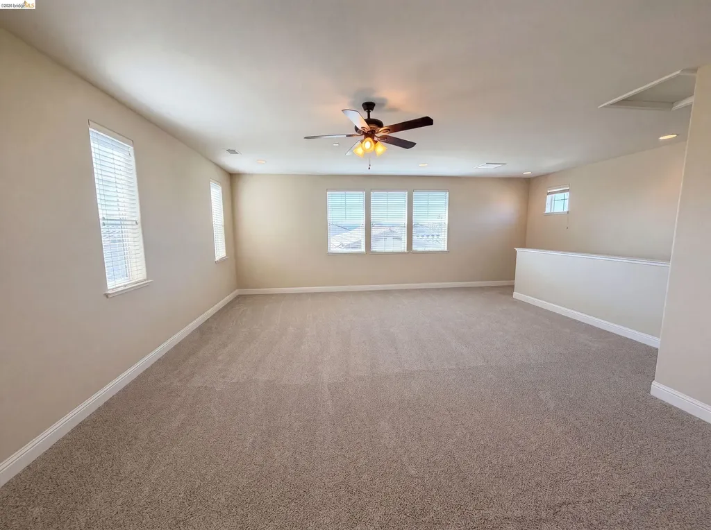 3087 Vittoria Loop Dublin CA 94568