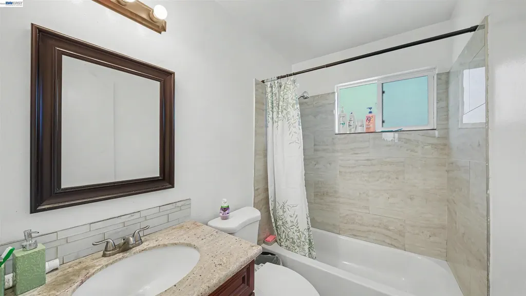 200 Riverside Place Bay Point CA 94565