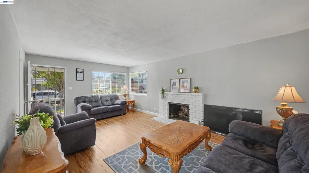 200 Riverside Place Bay Point CA 94565