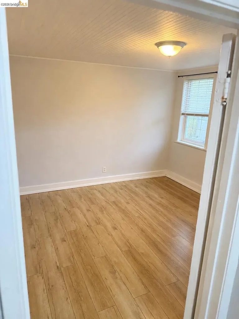 1211 1211 Wanda Street Crockett CA 94525