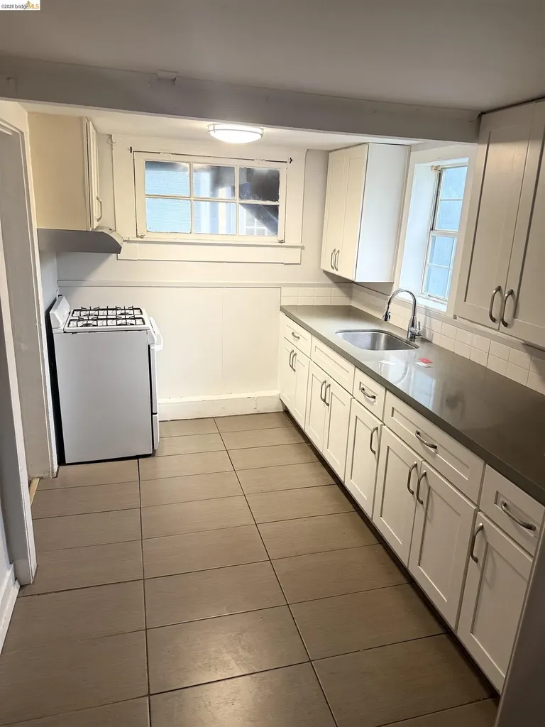 1211 1211 Wanda Street Crockett CA 94525
