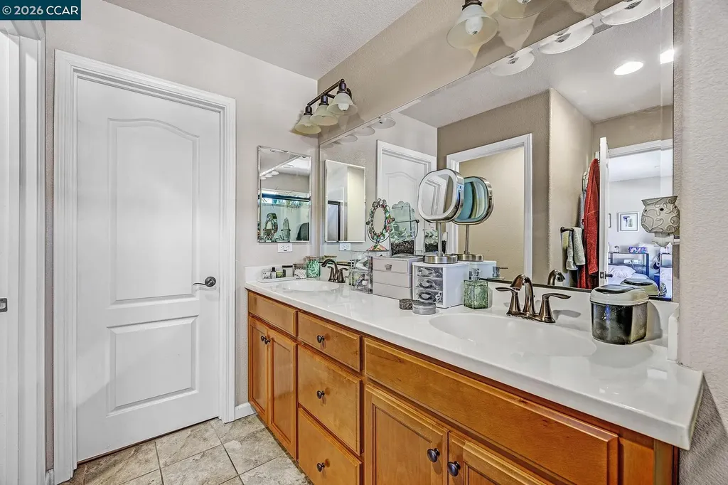 108 Arcangel Way San Pablo CA 94806