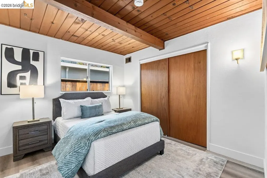 365 Redbud Lane Hayward CA 94541