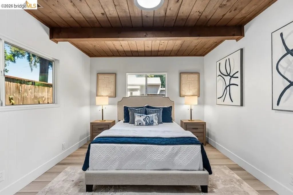 365 Redbud Lane Hayward CA 94541