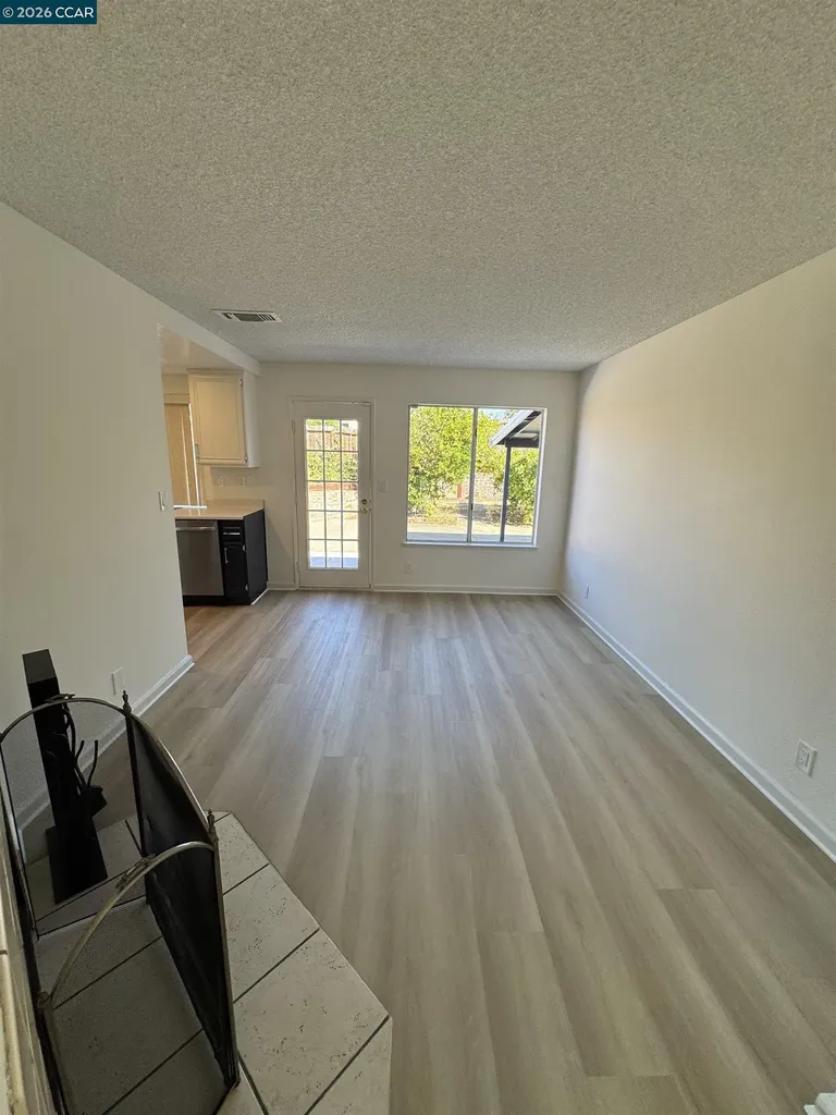 207 Stoney Ridge Road Vallejo CA 94589