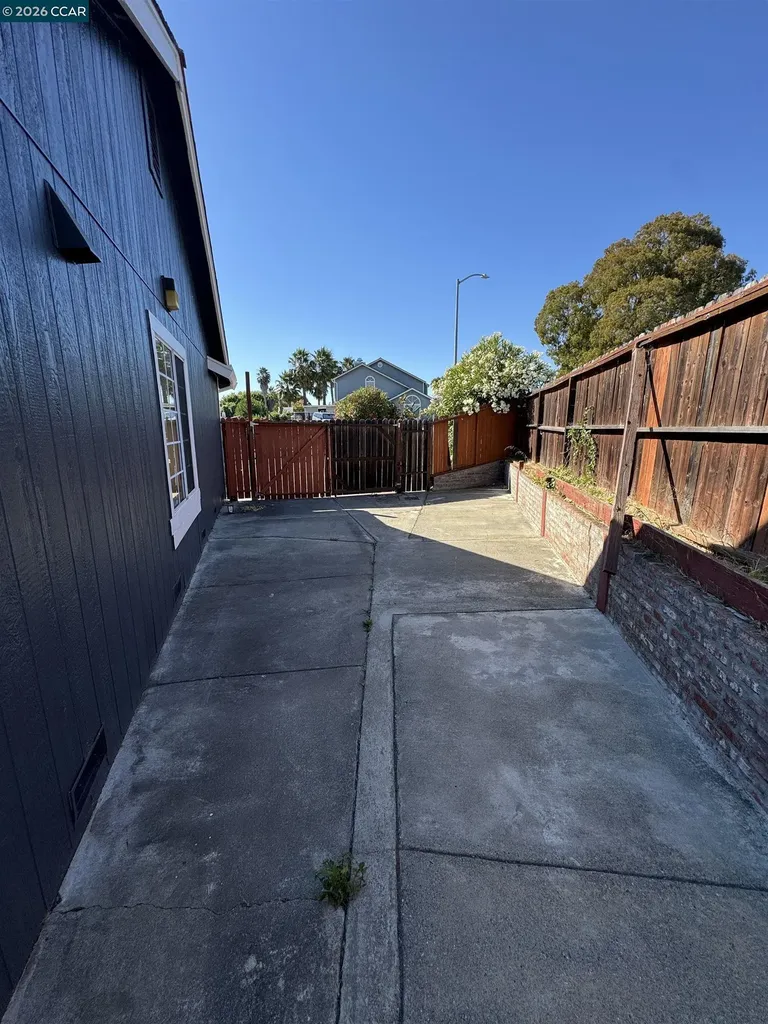 207 Stoney Ridge Road Vallejo CA 94589