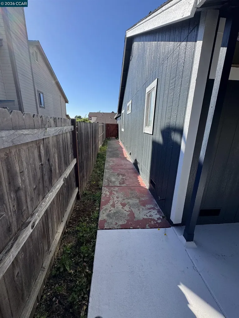 207 Stoney Ridge Road Vallejo CA 94589