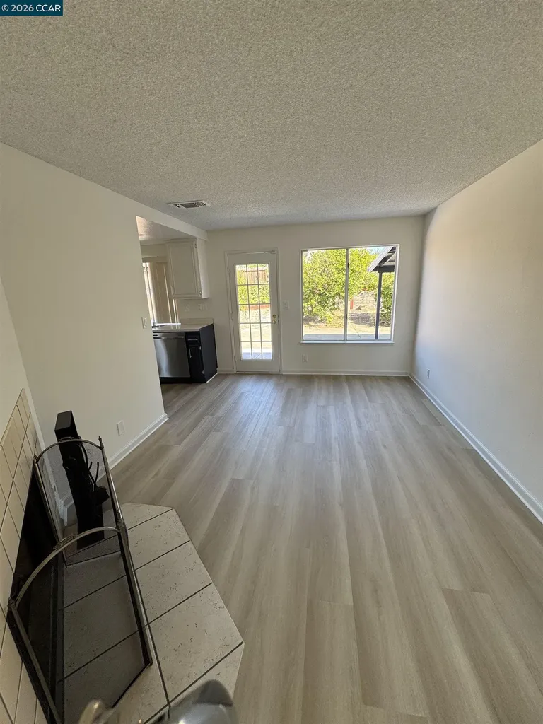 207 Stoney Ridge Road Vallejo CA 94589