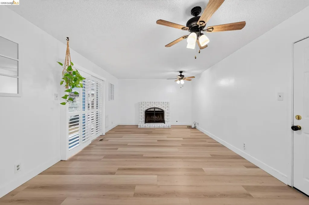 1217 Mission Drive Antioch CA 94509