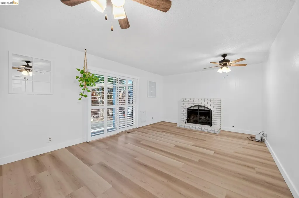 1217 Mission Drive Antioch CA 94509