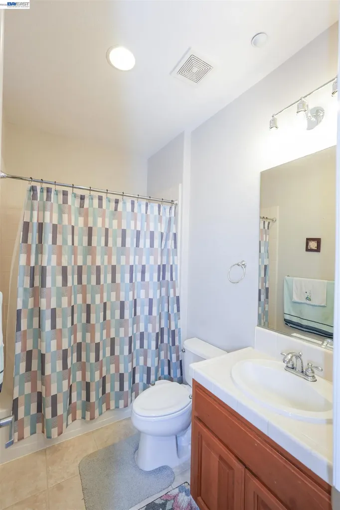 200 Seapoint Place Richmond CA 94801