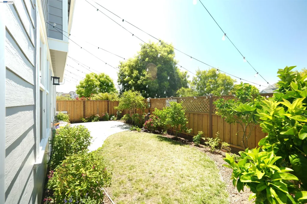 200 Seapoint Place Richmond CA 94801