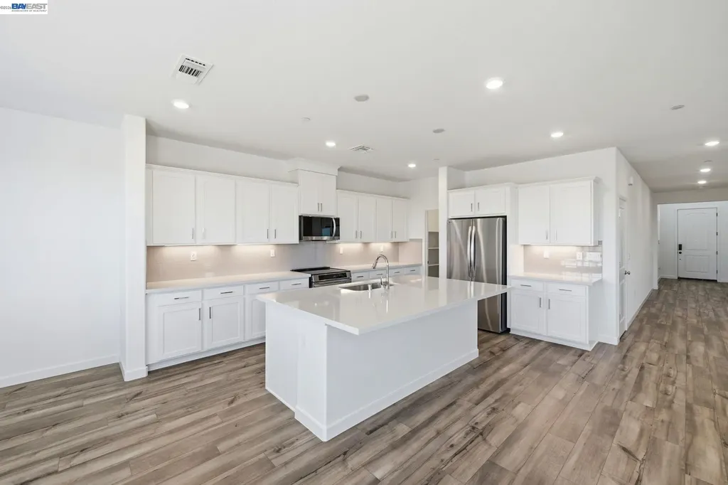 1028 Bluebell Circle Discovery Bay CA 94505