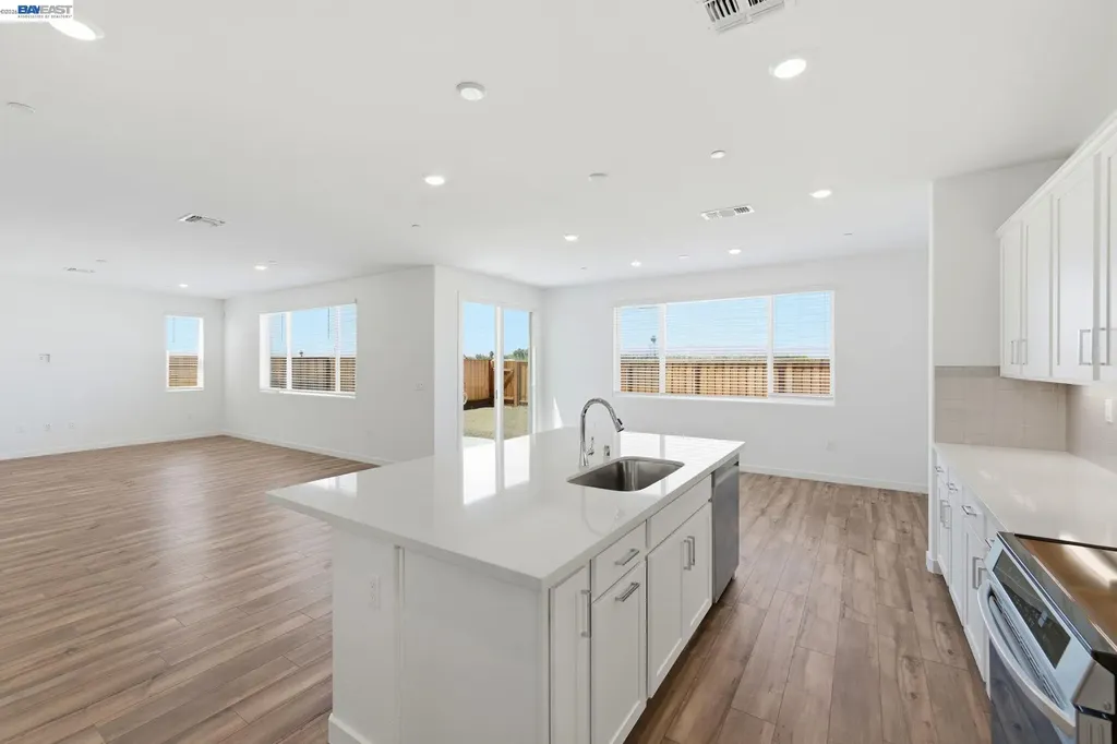1028 Bluebell Circle Discovery Bay CA 94505