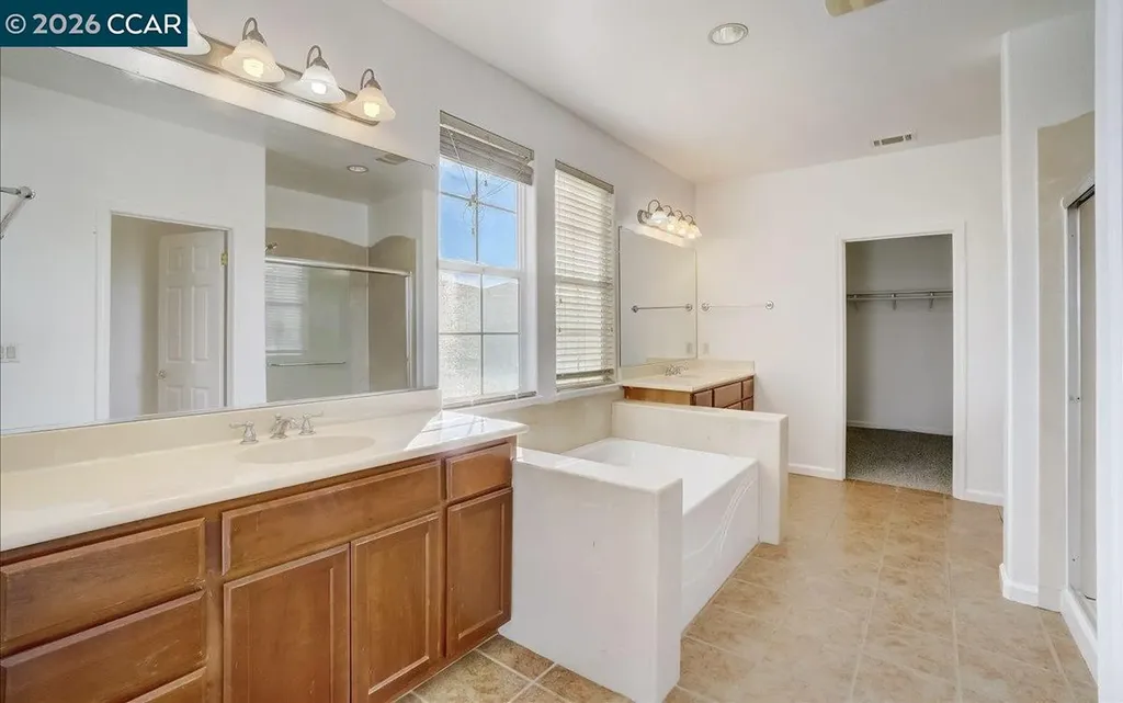 5660 Vista Drive Richmond CA 94806