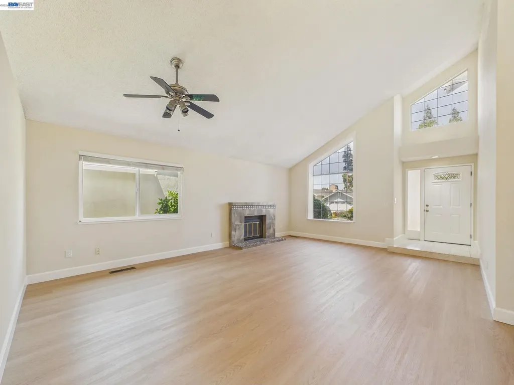 1546 Ohara Court Clayton CA 94517