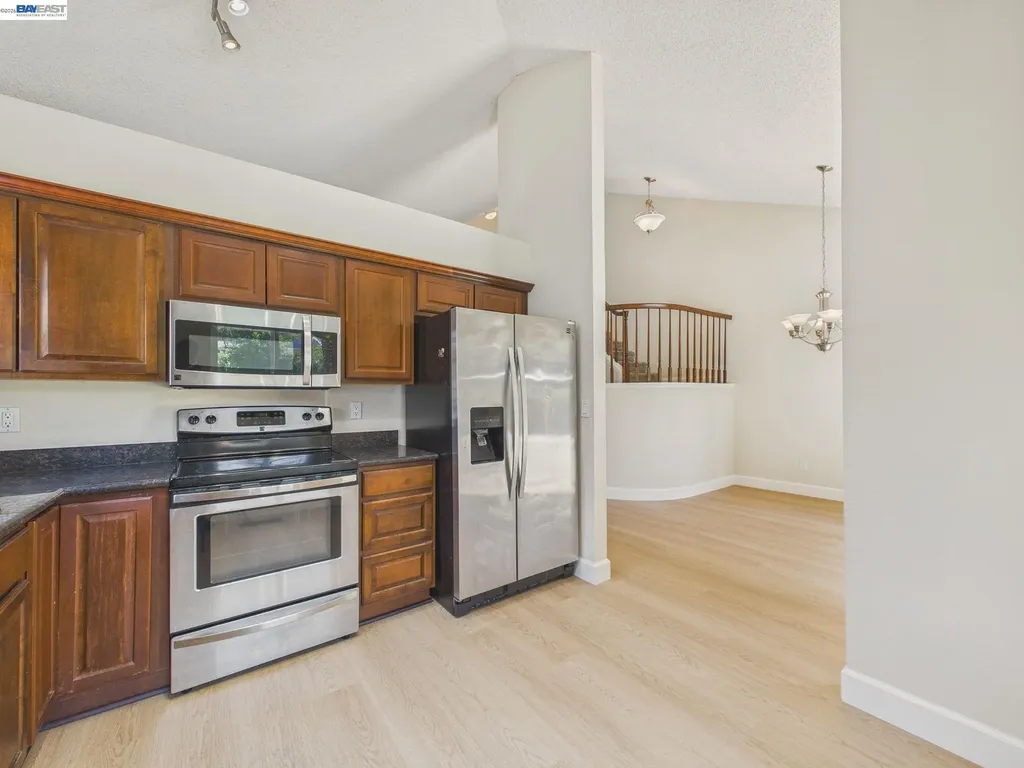 1546 Ohara Court Clayton CA 94517