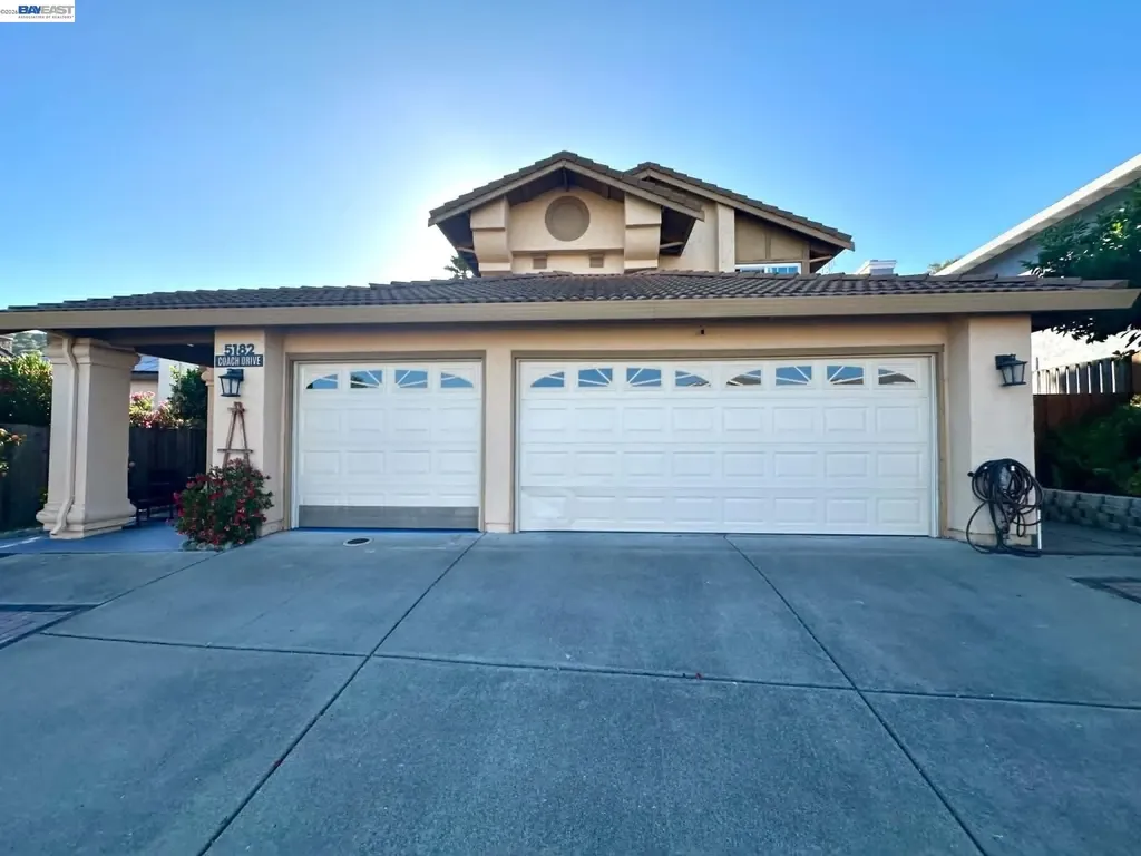 5182 Coach El Sobrante CA 94803
