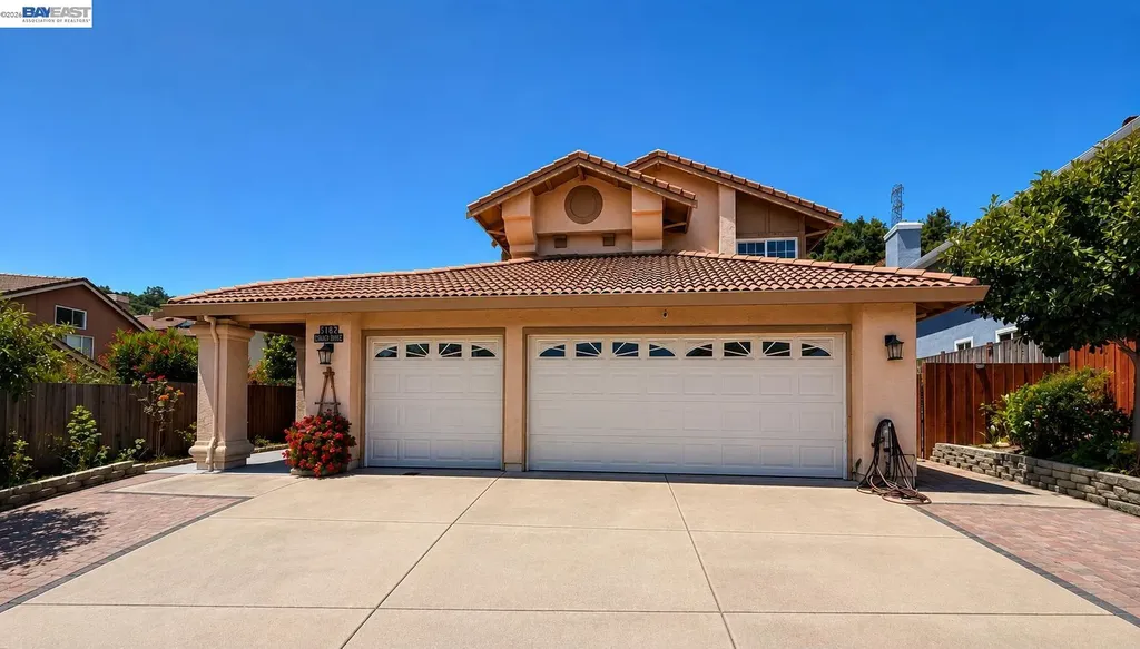 5182 Coach El Sobrante CA 94803