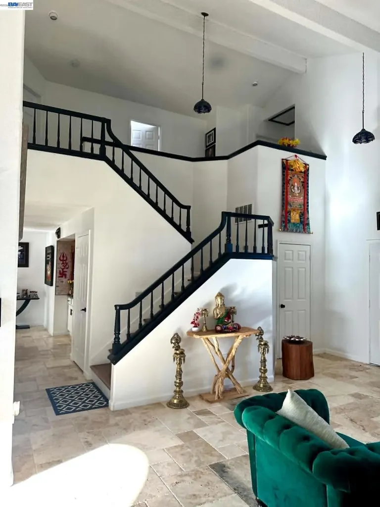 5182 Coach El Sobrante CA 94803