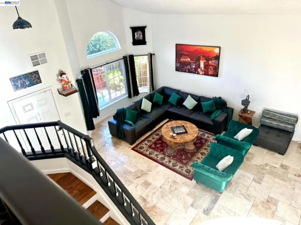 5182 Coach El Sobrante CA 94803