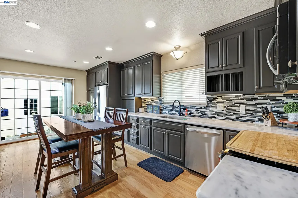 337 I Street Fremont CA 94536