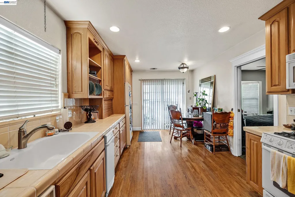 337 I Street Fremont CA 94536