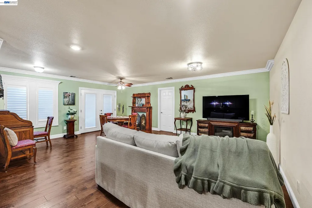 337 I Street Fremont CA 94536