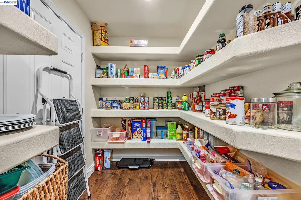 337 I Street Fremont CA 94536