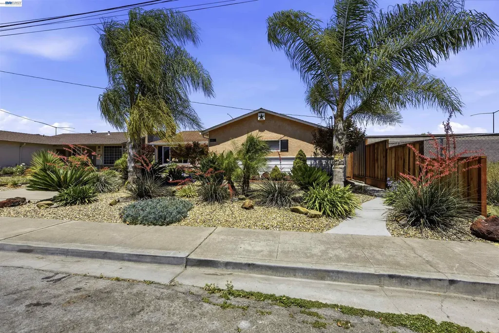 14868 Crosby Street San Leandro CA 94579