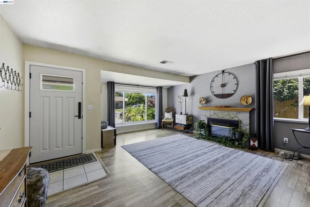 14868 Crosby Street San Leandro CA 94579