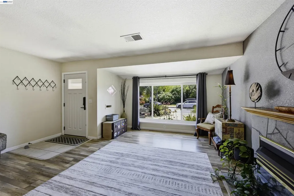 14868 Crosby Street San Leandro CA 94579