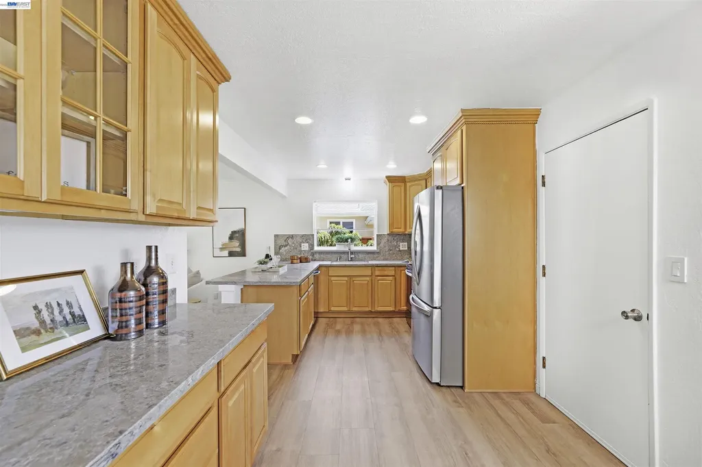 5157 Eggers Drive Fremont CA 94536