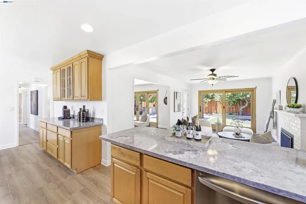 5157 Eggers Drive Fremont CA 94536