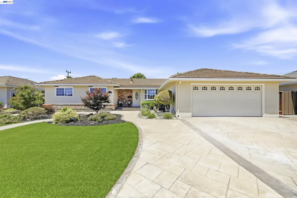 5157 Eggers Drive Fremont CA 94536