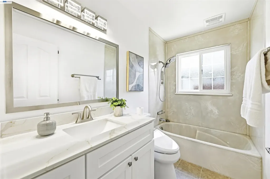 5157 Eggers Drive Fremont CA 94536