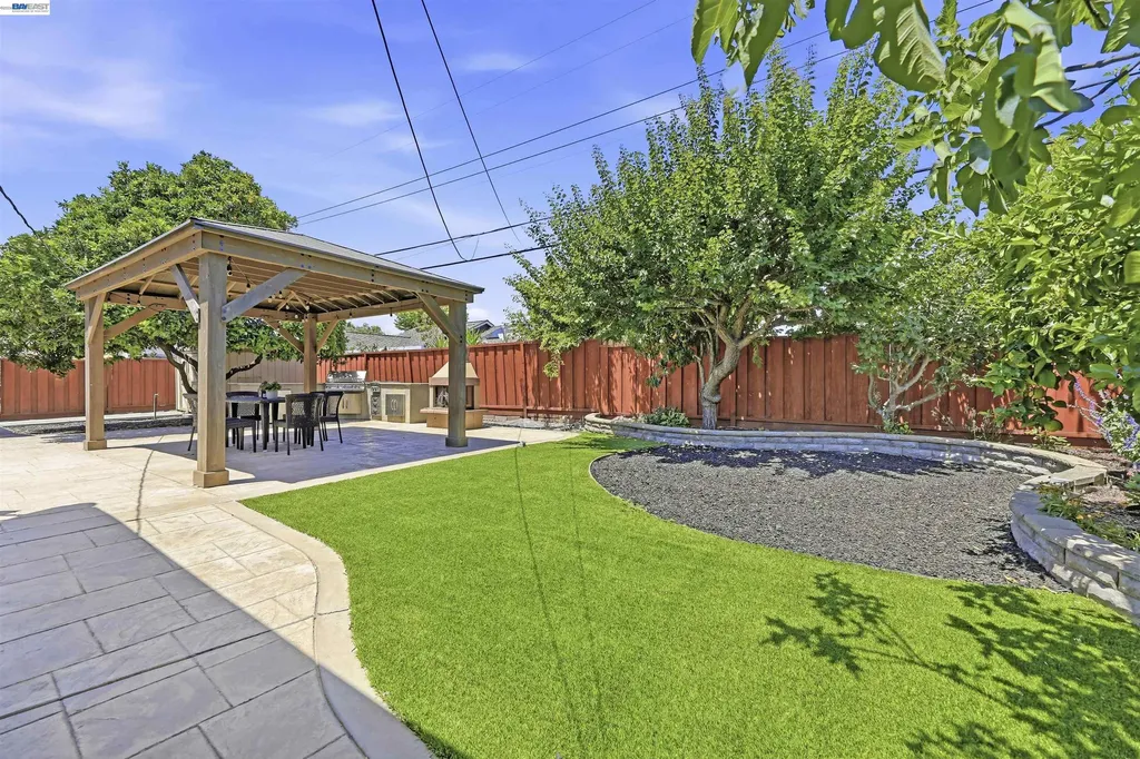 5157 Eggers Drive Fremont CA 94536