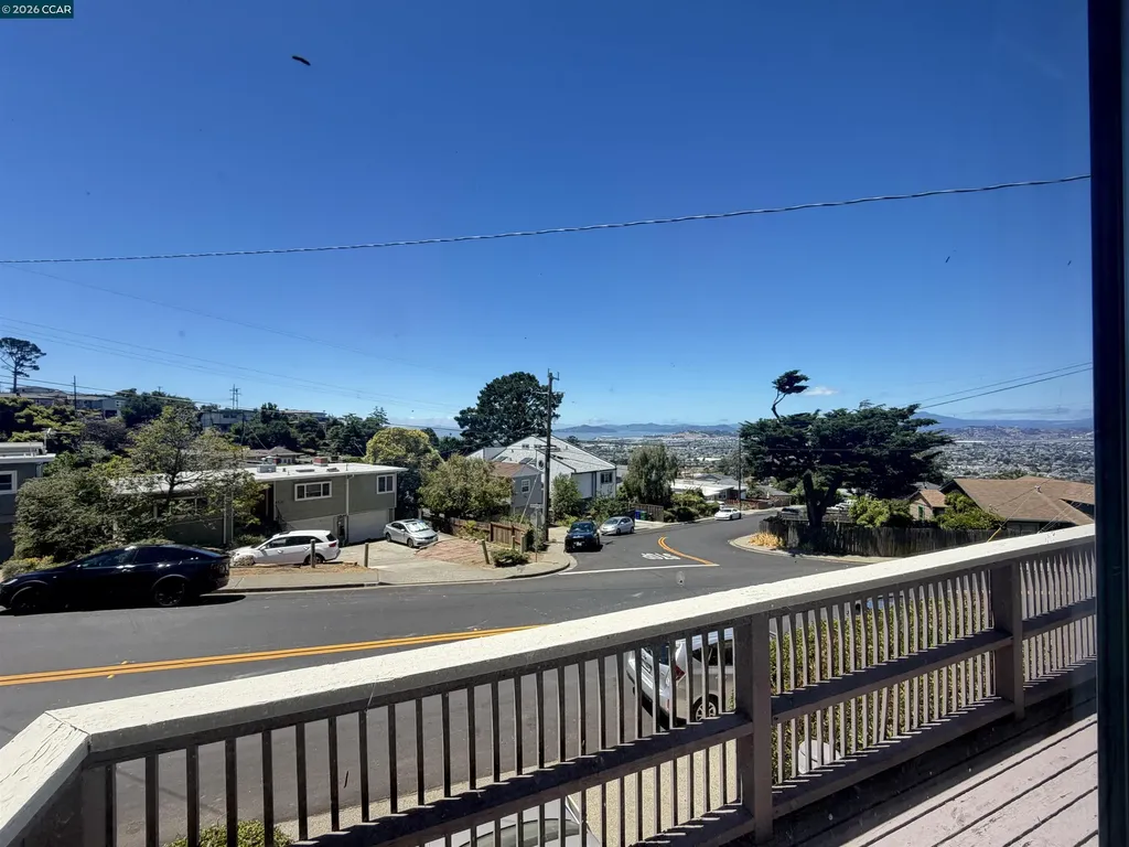 6635 Arlington Boulevard Richmond CA 94805