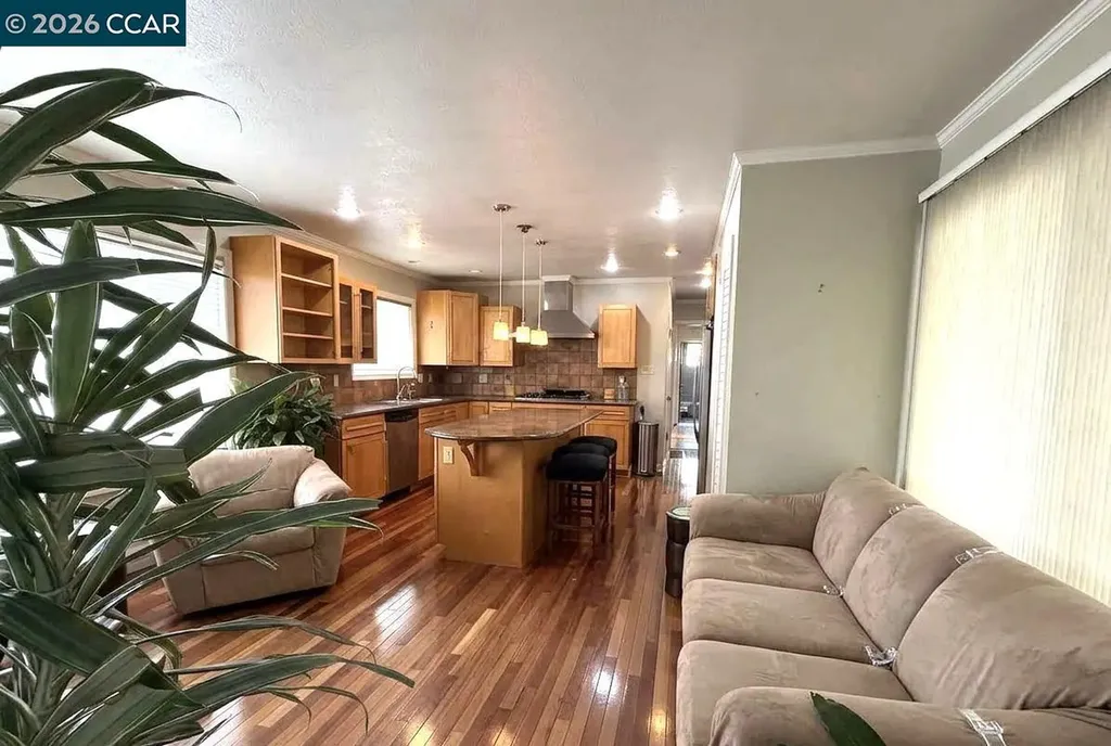 6635 Arlington Boulevard Richmond CA 94805