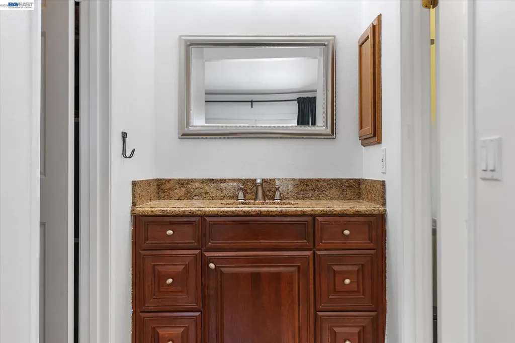 5736 Medallion Court Castro Valley CA 94552