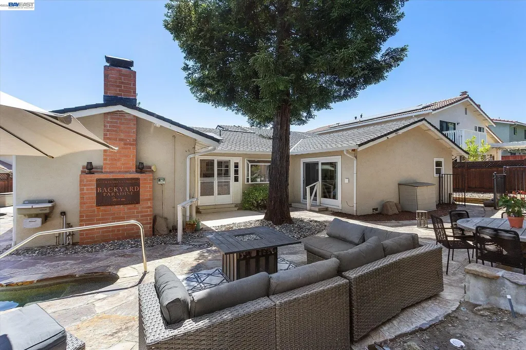 5736 Medallion Court Castro Valley CA 94552