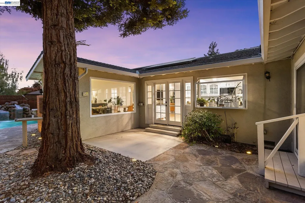 5736 Medallion Court Castro Valley CA 94552