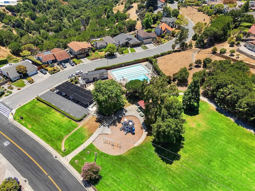 5736 Medallion Court Castro Valley CA 94552