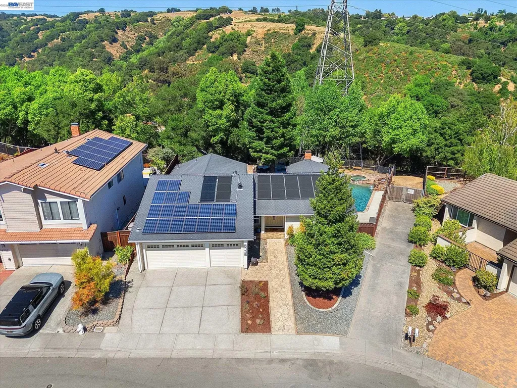 5736 Medallion Court Castro Valley CA 94552
