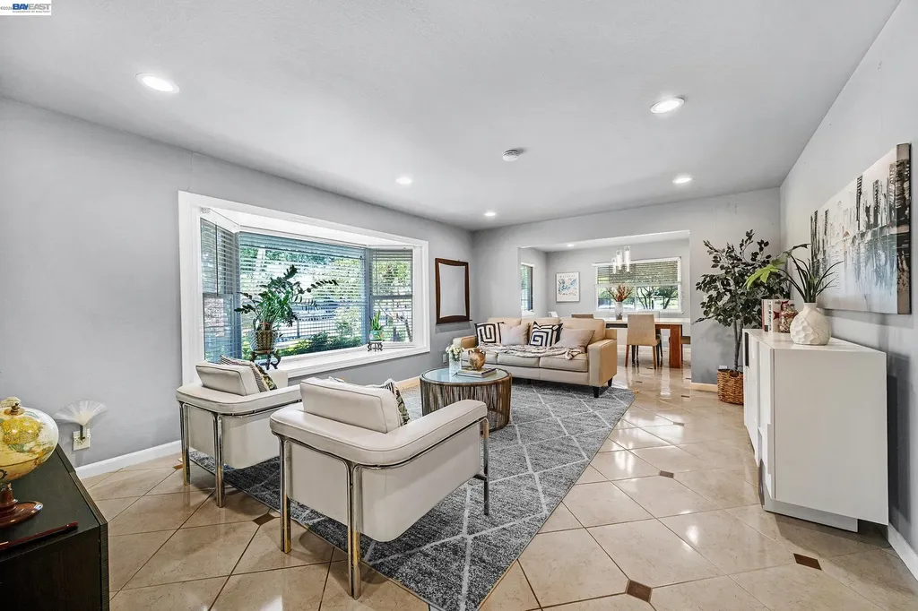 1742 Mendocino Drive Concord CA 94521