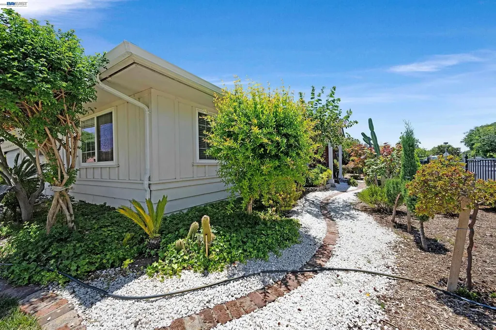 1742 Mendocino Drive Concord CA 94521