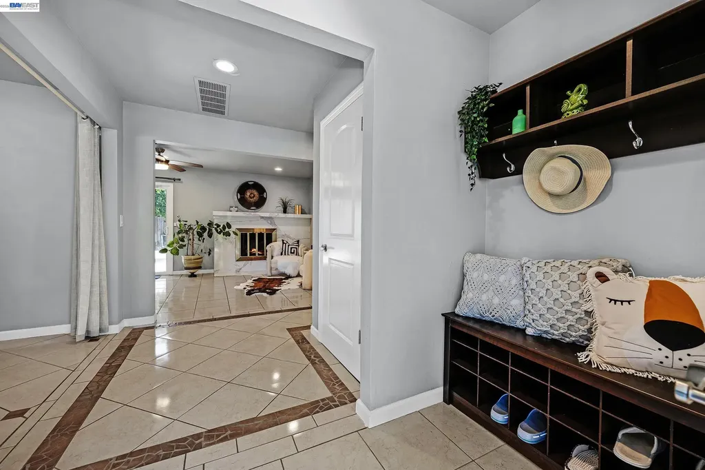 1742 Mendocino Drive Concord CA 94521