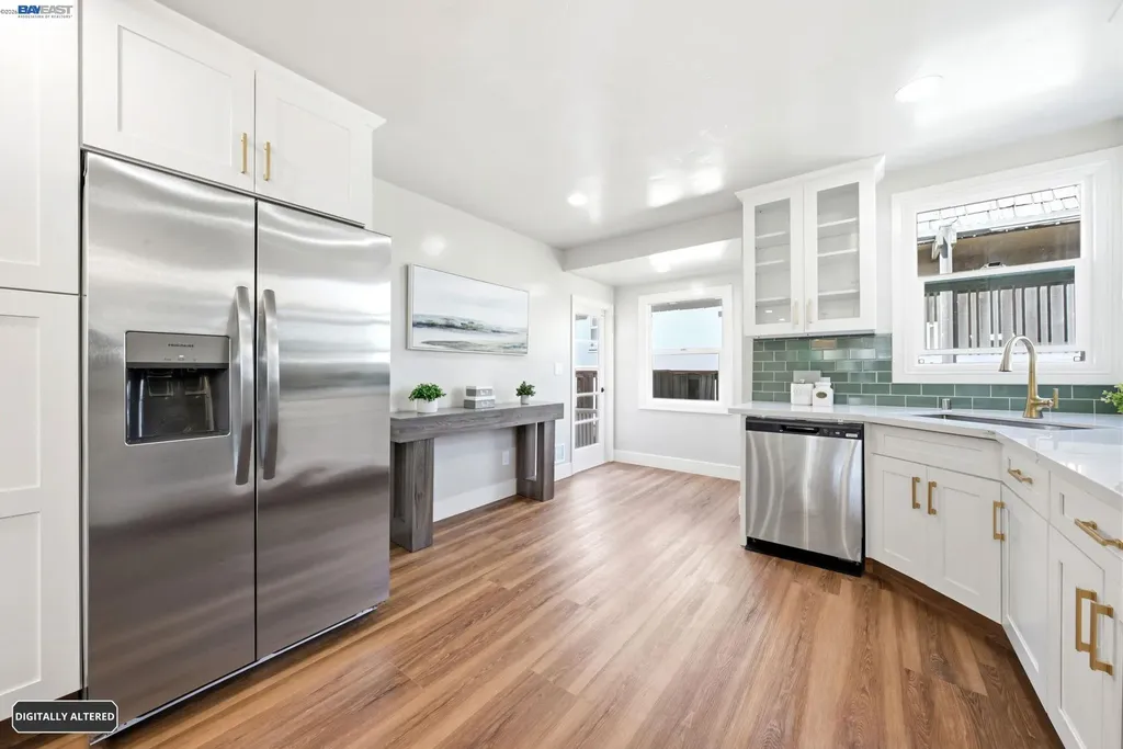 5901 Burlingame Avenue Richmond CA 94804