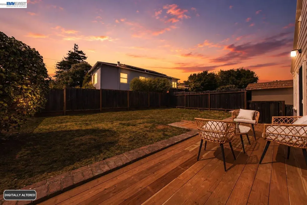 5901 Burlingame Avenue Richmond CA 94804