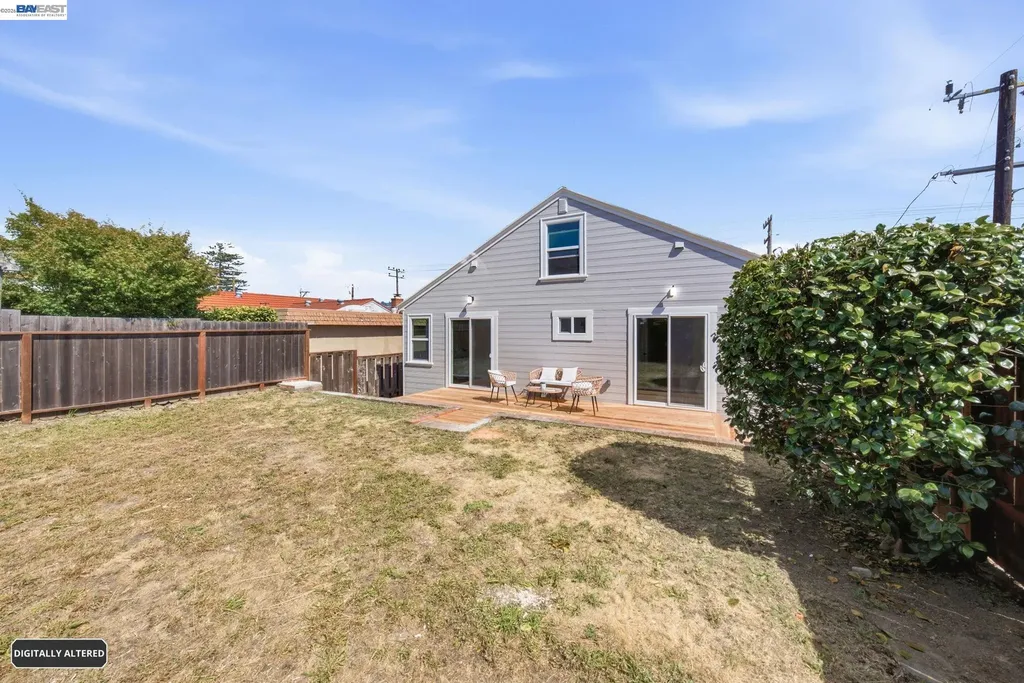5901 Burlingame Avenue Richmond CA 94804